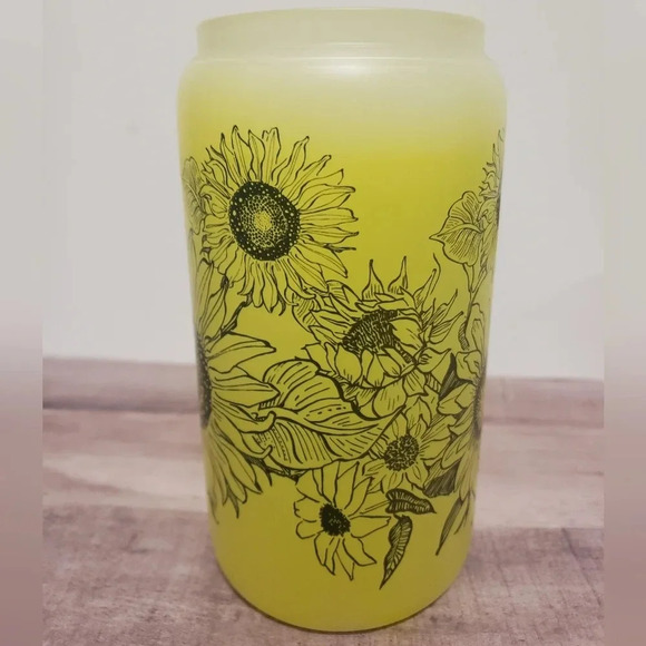 16oz Sunflower cold color changing cup - Picture 8 of 11